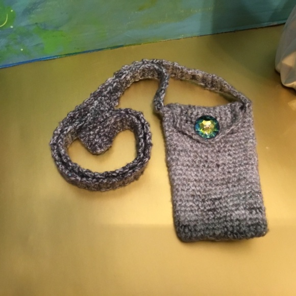 New Handcrafted Crochet Cell Phone purse - Picture 4 of 4